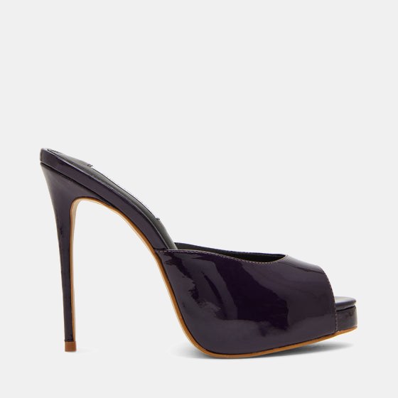Distract Sandal PLUM PATENT
